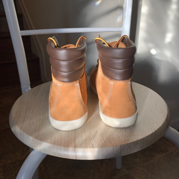 Women’s Timberland Brand New Dausette Boot - Picture 4 of 6